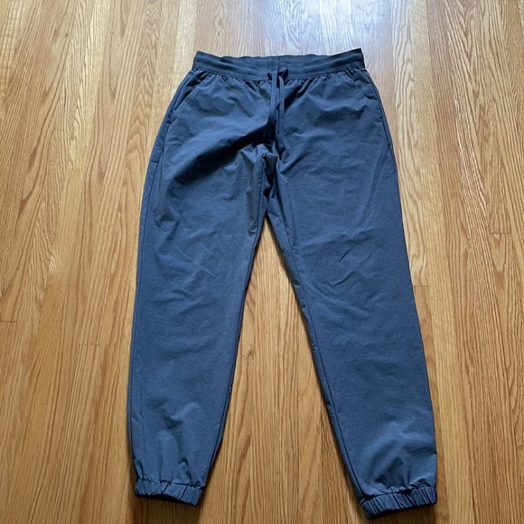 Uniqlo stretch joggers - Picture 1 of 3